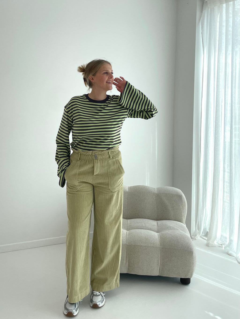 Soft Green Lines