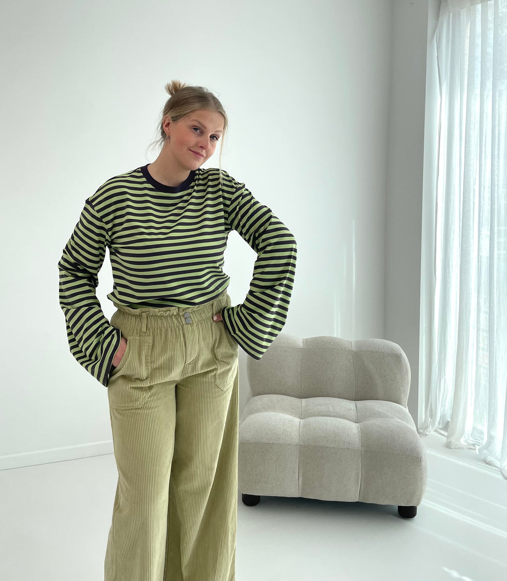 Soft Green Lines