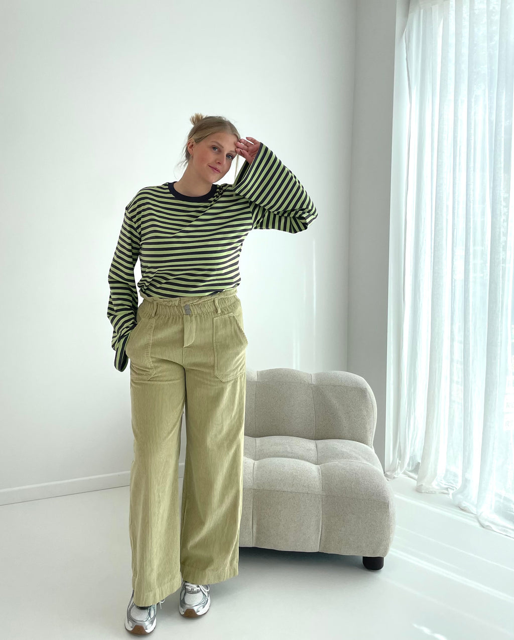 Soft Green Lines