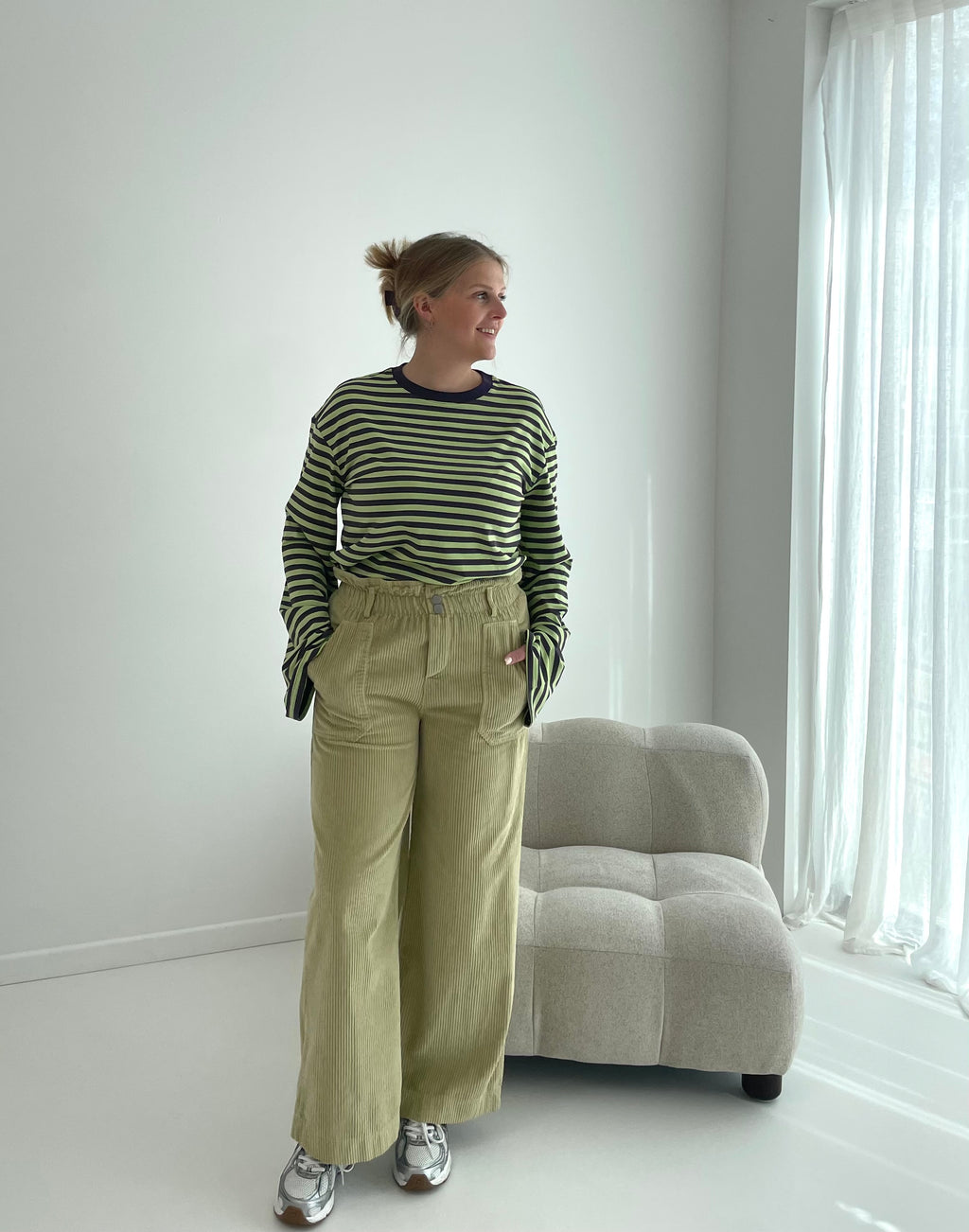 Soft Green Lines